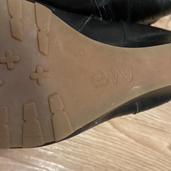 Emu Australia Leather Booties - Picture 9 of 9